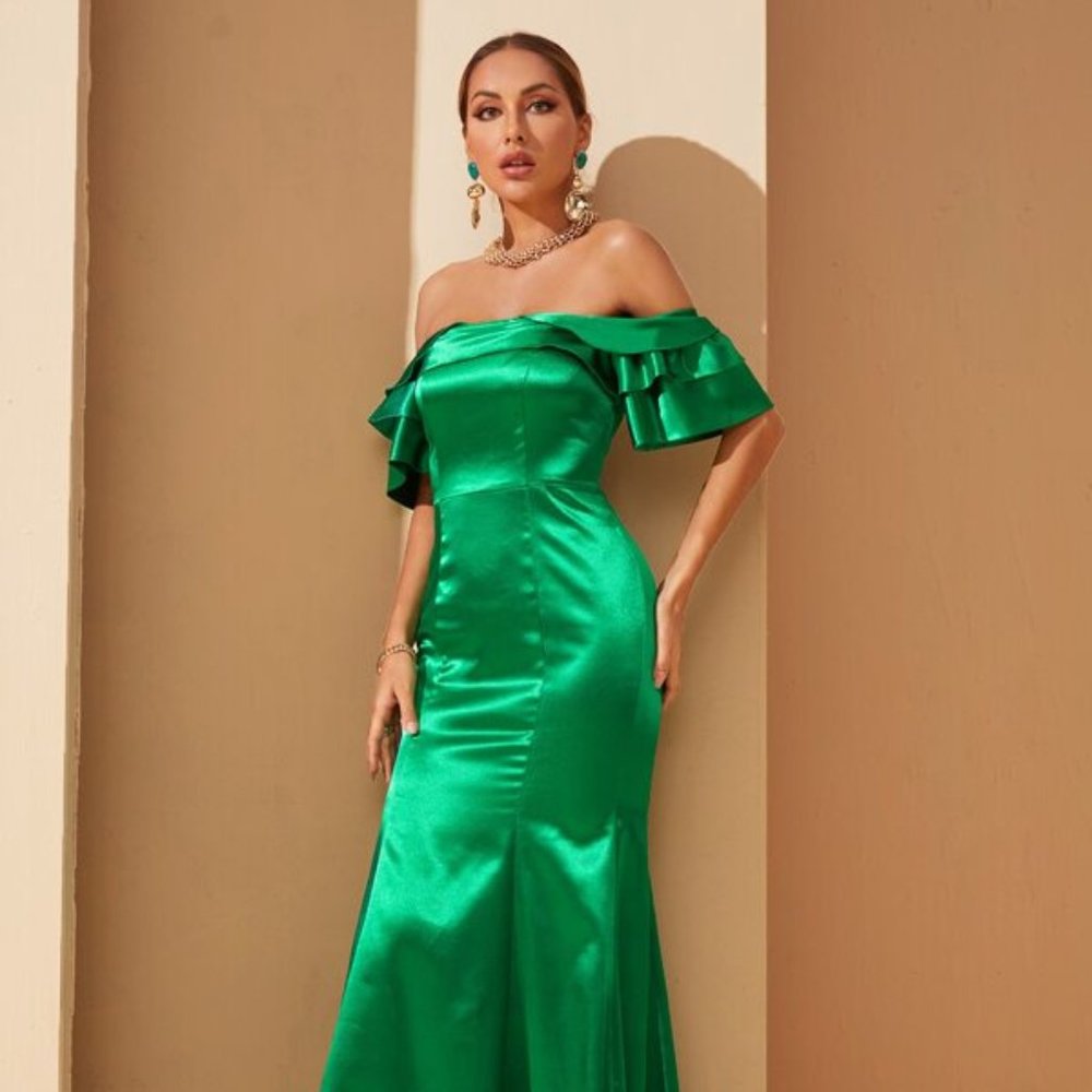 SHEIN Off Shoulder Zip Back Satin Prom Dress